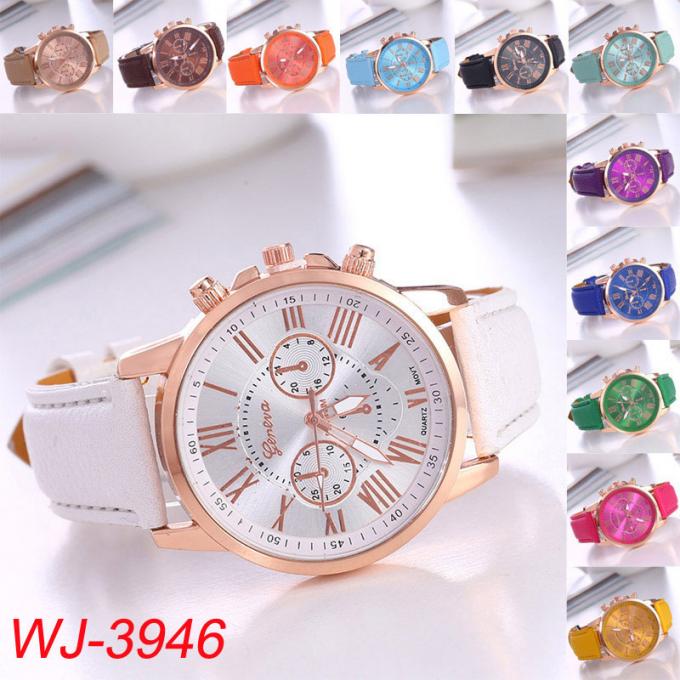 Montre de cuir de dames de montre analogue de boîtier de montre d'alliage de bonne qualité de charme de la mode WJ-8454