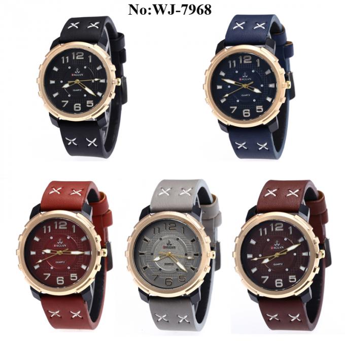 La vente WJ-7967 chaude observe le poignet d'hommes façonner aux hommes en cuir la montre analogue